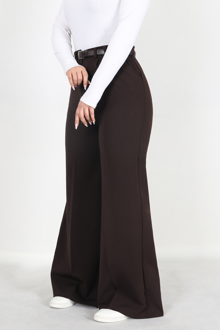 شلوار پارچه ای فول بگ کمر ساده 3988